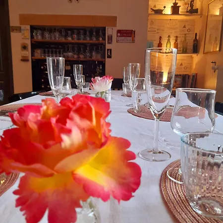 La Galuche-b&b & Couette-café Angliers (Vienne)