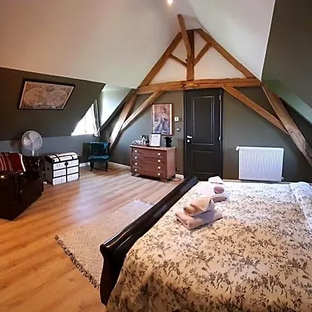 La Galuche-b&b & Bed & Breakfast Angliers (Vienne)