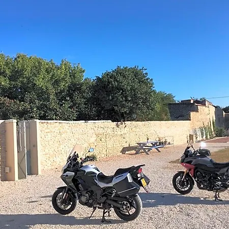 La Galuche-b&b & 3* Angliers (Vienne)