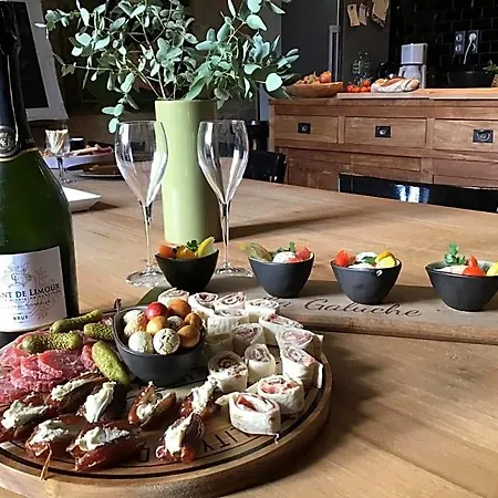 La Galuche-b&b & Bed & Breakfast Angliers (Vienne)